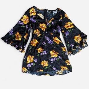 Forever 21 Contemporary dress with Black Floral Print Bell Sleeve Dress